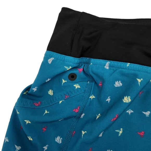 SUGOI Women's Fusion Skort size medium teal with origami print - Picture 11 of 16